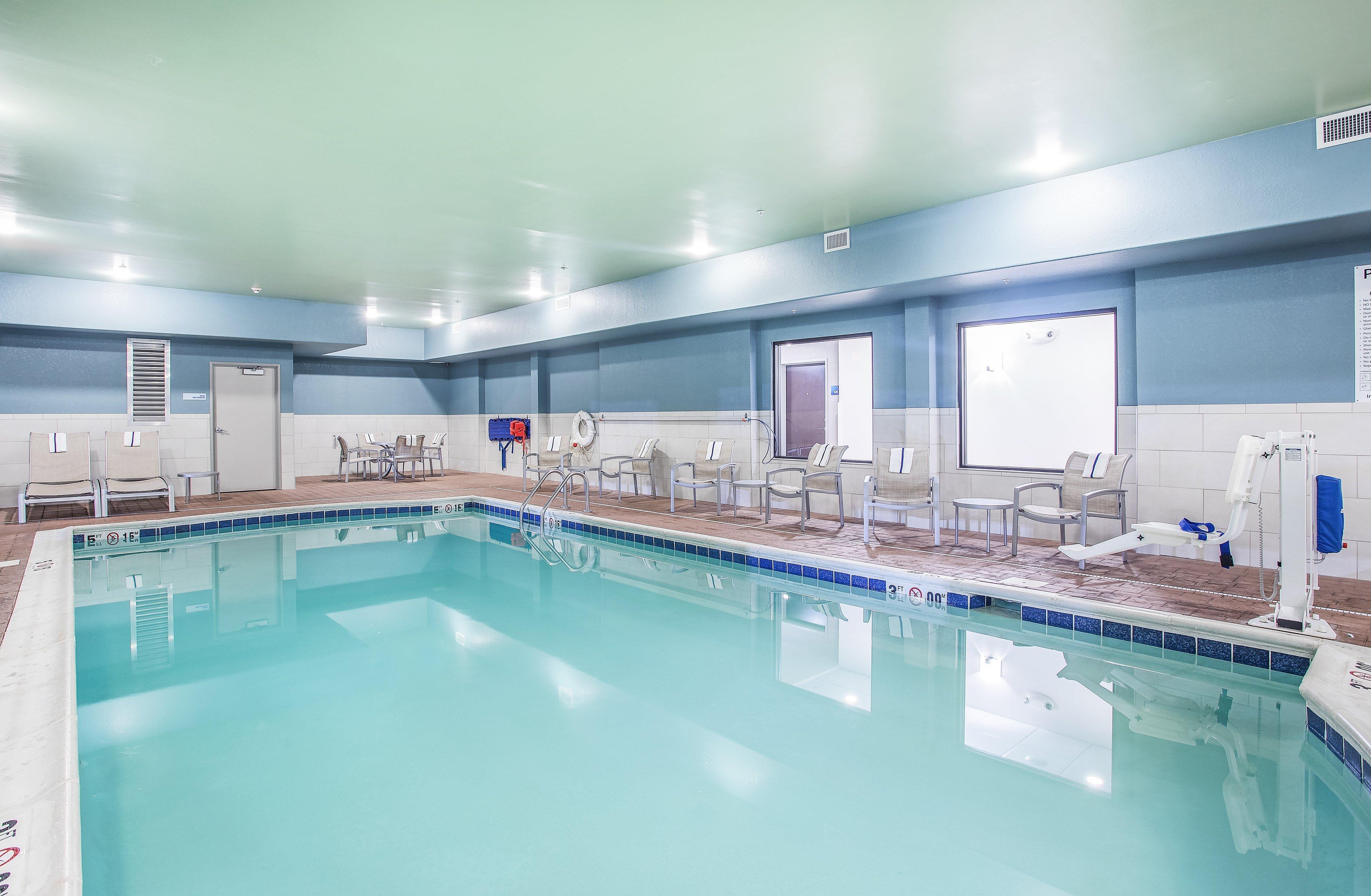 Holiday Inn Express Hotel & Suites Glasgow By Ihg Екстериор снимка